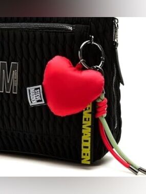 Steve Madden NEW 3pc Black with Red Heart bag Charm  Keychain